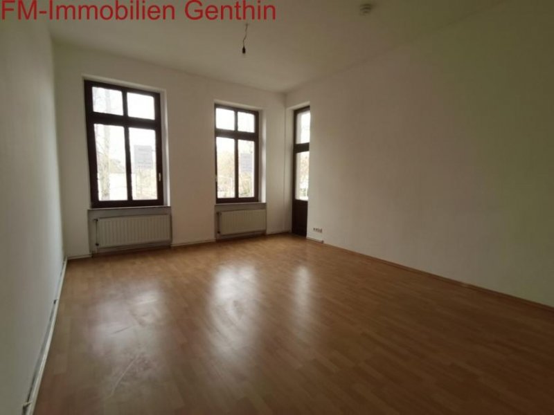 Genthin Modernes Mehrfamilienhaus in Genthin - Stilvolles Wohnen trifft auf gewinnbringende Anlage Gewerbe kaufen