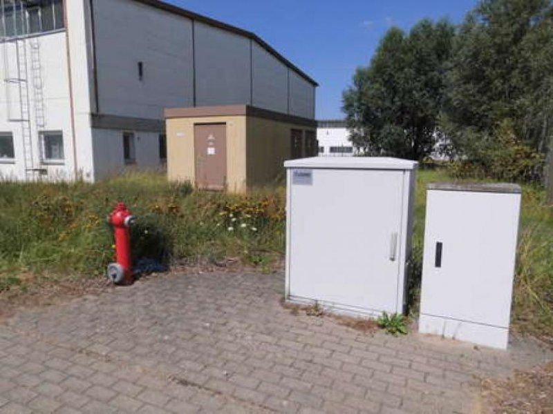 Arneburg GROSSFLÄCHIG: GEWERBEGRUNDSTÜCK MIT KRANHALLE UND BEFESTIGTEM FREIGELÄNDE Gewerbe kaufen