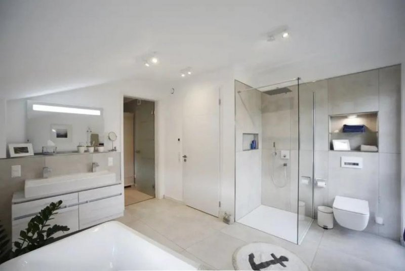 Düsseldorf Gemeinsam ins Eigenheim - Baupartner für dieses Traumhaus gesucht Haus kaufen