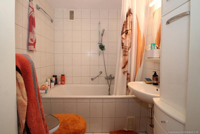 Meerbusch VERMIETETES SOLIDES 5-PARTEIENHAUS ... BALKONE ... PV-ANLAGE Haus kaufen