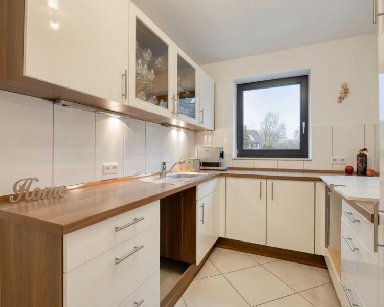 Ratingen Bezugsfertige 3-Zimmer-Wohnung mit großem Balkon und Garage in Ratingen-Süd Wohnung kaufen