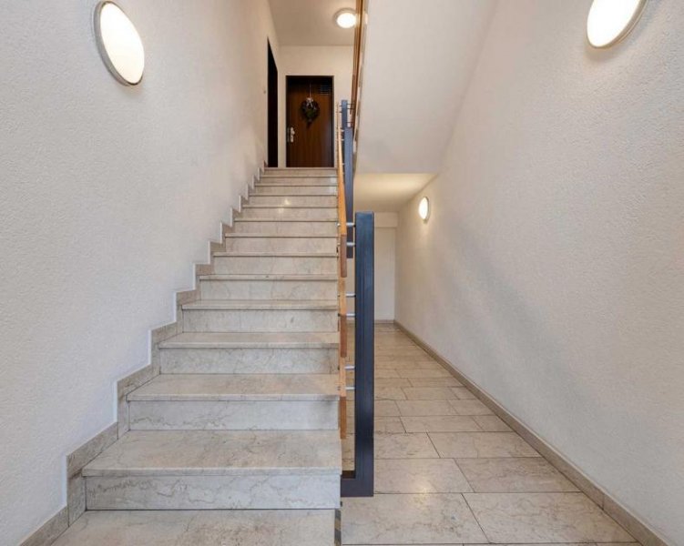 Ratingen Bezugsfertige 3-Zimmer-Wohnung mit großem Balkon und Garage in Ratingen-Süd Wohnung kaufen