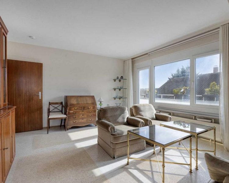 Ratingen Helle 3-Zimmer-Dachgeschosswohnung mit Sonnenbalkon in Ratingen-Mitte/Ost Wohnung kaufen