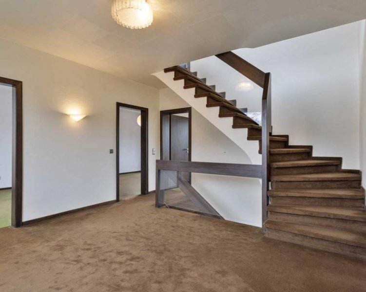 Ratingen Ratingen-Mitte: Traumhaus auf großem Grundstück in bester Lage Haus kaufen