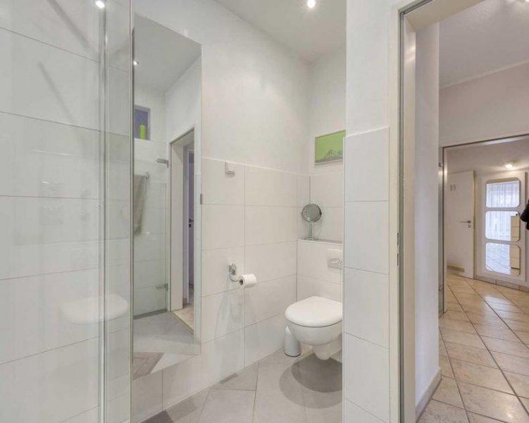 Ratingen Wohlfühlwohnung im Zentrum von Ratingen: Helle 3-Zimmer-Wohnung mit Südwest-Balkon
 Wohnung kaufen