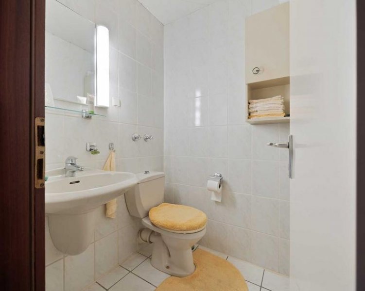 Ratingen 3-Zimmer-Eigentumswohnung mit Loggia inkl. Weitblick und Stellplatz in Ratingen-West Wohnung kaufen