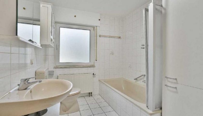 Ratingen Bezugsfreies 1-2 Familienhaus und Bungalow auf 2.412m² Traumgrundstück in Ratingen Haus kaufen