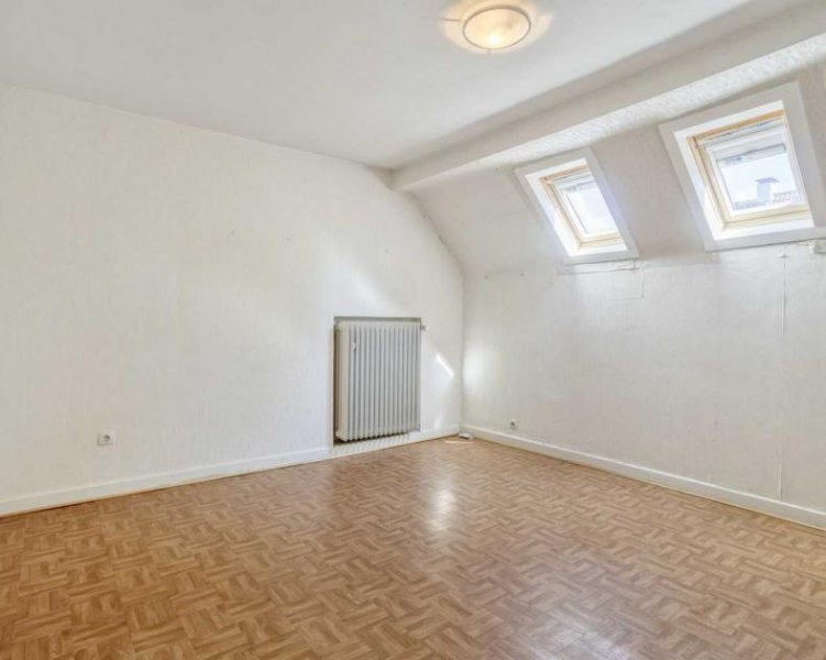 Ratingen Doppelhaushälfte auf traumhaftem Grundstück in Ratingen-Tiefenbroich Haus kaufen