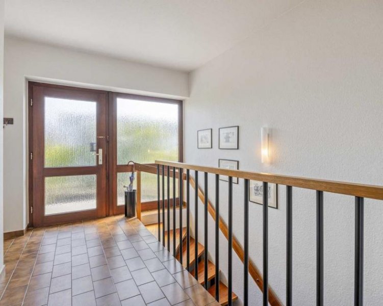 Ratingen Großzügiger Bungalow mit sonnigem Garten im Ratinger Grachtenviertel Haus kaufen