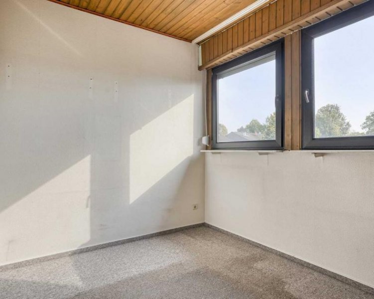 Ratingen Attraktive Doppelhaushälfte mit Garage und Gartenidylle in Ratingen-Homberg Haus kaufen