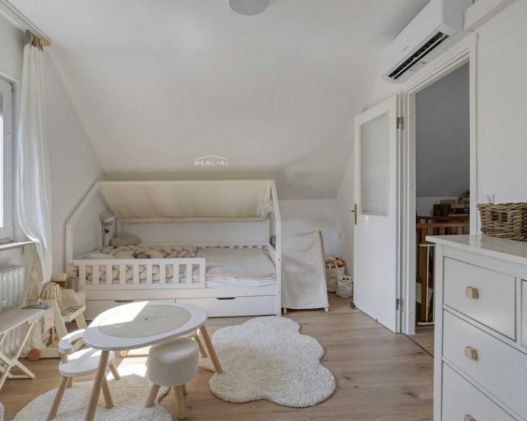 Ratingen Freistehendes Einfamilienhaus mit Garage und sonnigem Garten in Ratingen-Ost Haus kaufen