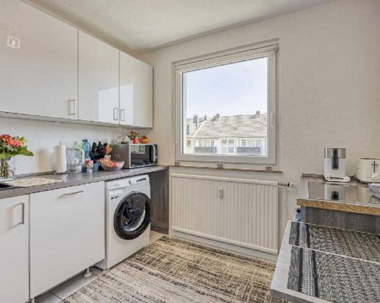 Ratingen Helle 3-Zimmer-Wohnung mit Balkon und Stellplatz in Ratingen-Ost Wohnung kaufen