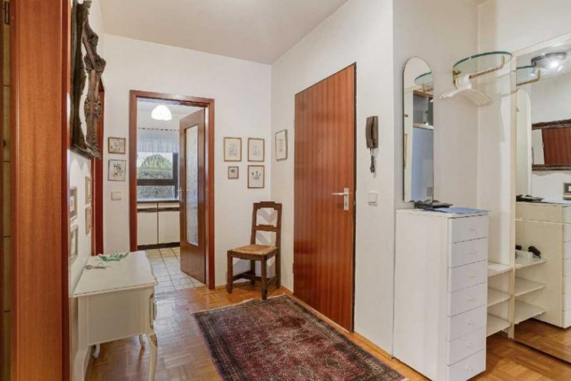 Ratingen Seltenheit: 3-Zimmer-Gartenwohnung mit Terrasse und Garage in Ratingen-Ost Wohnung kaufen