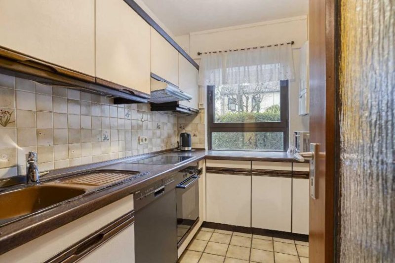 Ratingen Seltenheit: 3-Zimmer-Gartenwohnung mit Terrasse und Garage in Ratingen-Ost Wohnung kaufen