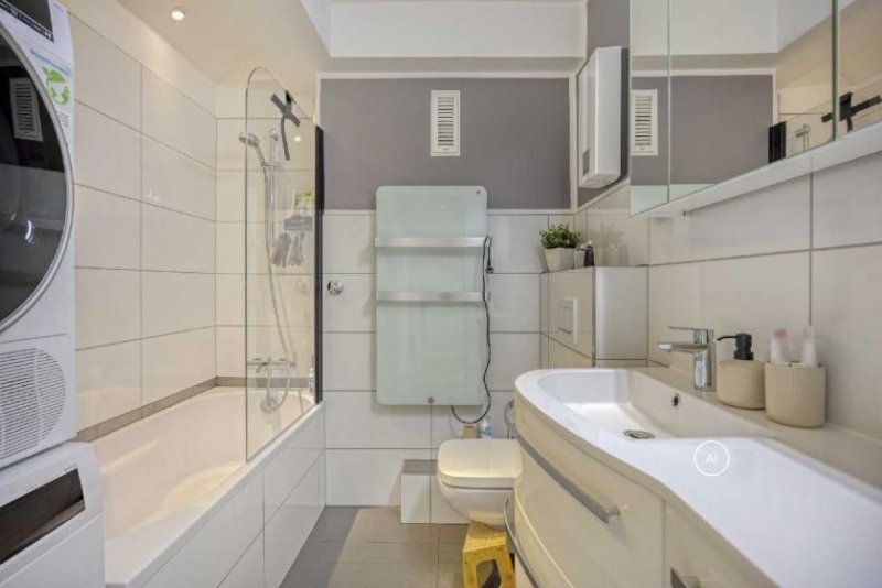 Ratingen Helle, stilvolle und sehr moderne 3-Zimmer-Wohnung mit tollem Weitblick in Lintorf Wohnung kaufen