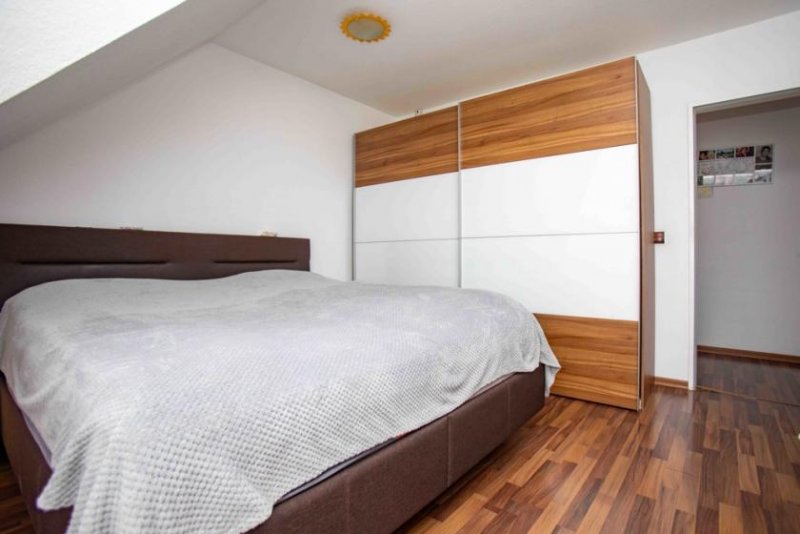 Mönchengladbach Großzügiges Wohnen über den Dächern vom Mönchengladbacher Stadtzentrum Wohnung kaufen