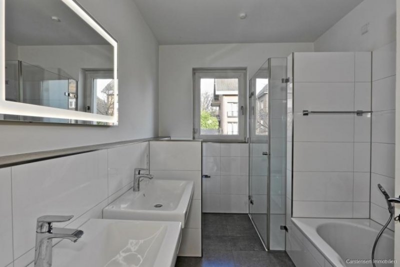 Mönchengladbach EXKLUSIV WOHNEN & CLEVER INVESTIEREN ... 2 Wohnungen in Mönchengladbachs TOPLAGE Haus kaufen