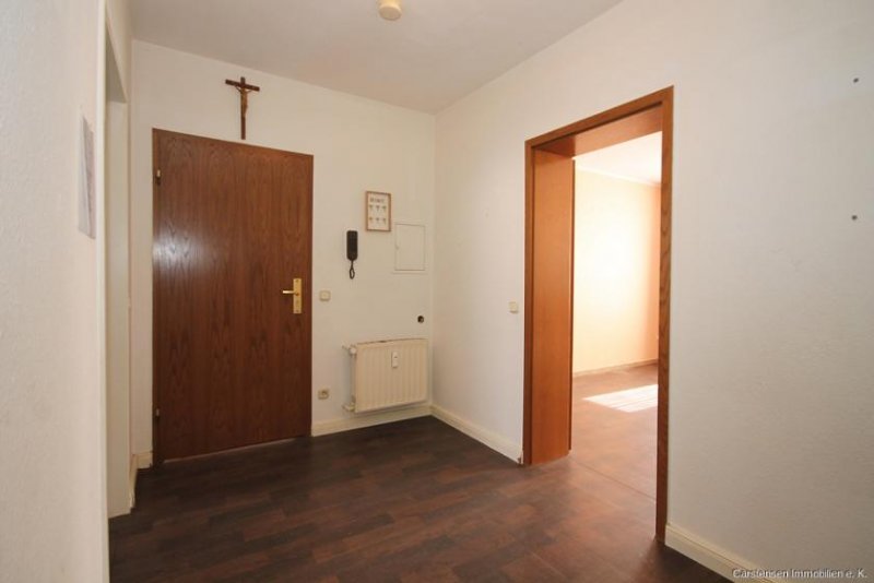 Mönchengladbach 6 % Rendite – mit Hebel auf 7 %: Kernsaniertes Dreifamilienhaus in MG-Holt Haus kaufen