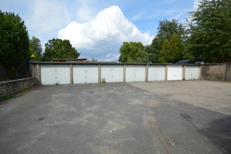 Mönchengladbach Solides und gepflegtes 12 Familienhaus inkl. 12 Garagen in MG-Odenkirchen! Gewerbe kaufen