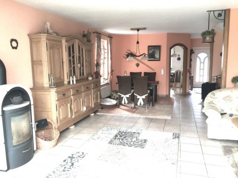 Mönchengladbach Zwischen Natur und Zuhause – Wohnen mit besonderem Flair in ruhiger Grünlage Haus kaufen