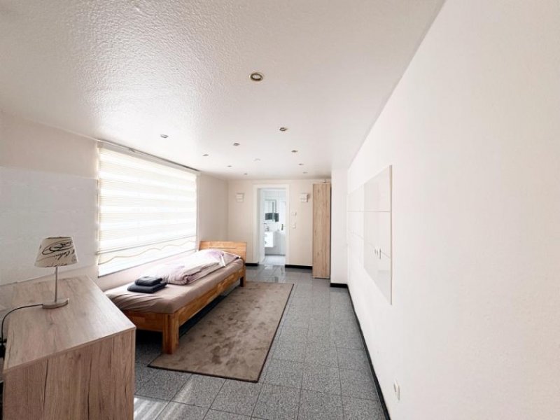 Mönchengladbach +Attraktives EFH mit Potenzial ... Ideal für Familien, Generationen oder individuelle Wohnkonzepte+ Haus kaufen