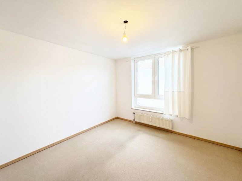 Neuss ++ Ideal für Anleger & Starter ++ 2-Zi-Wohnung mit Balkon in einer der beliebtesten Lagen von Neuss. Wohnung kaufen