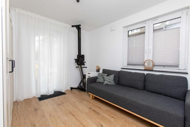 Grevenbroich Freistehendes A+ Raumwunder (Bj. 2019/20): Zukunftssicheres Wohnen mit Premium-Extras! Haus kaufen