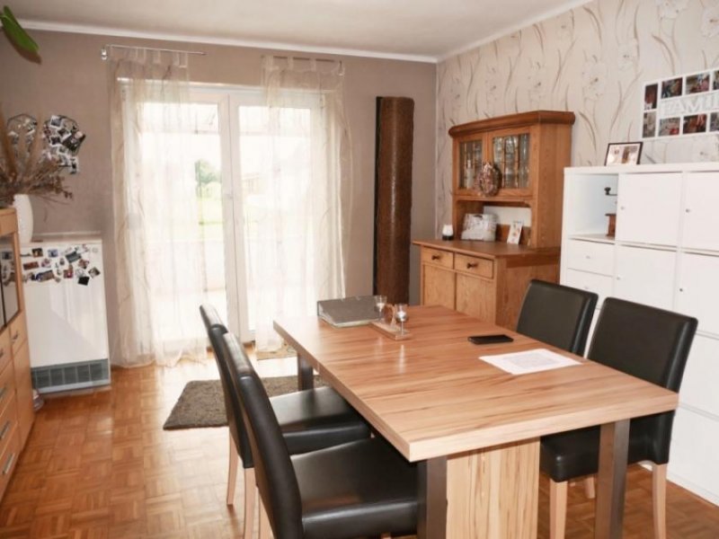 Grevenbroich NATURVERBUNDENES WOHNERLEBNIS FÜR INDIVIDUALISTEN ca. 125 m² Lebensfreude mit weitläufigem Garten Haus kaufen