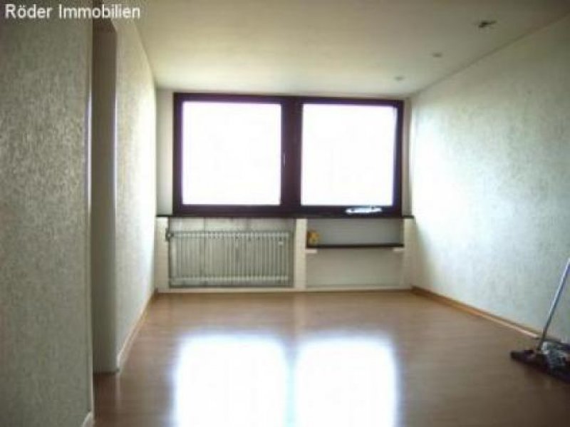 Kaarst 4 Zimmer Maisonette- Wohunung in Kaarst- Vorst mit Extras: Gartennutzung, Sauna etc. Wohnung kaufen