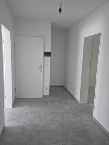 Erkelenz Kernsaniertes 6-Familienhaus mit Wärmepumpe, Garagen und Energieklasse A Haus kaufen