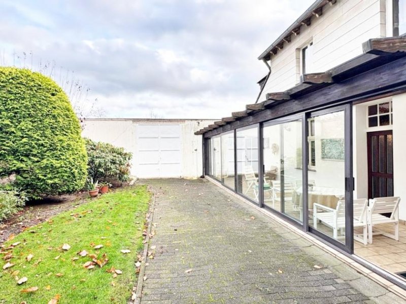 Wegberg ++Freistehendes Haus mit Geschichte+ Viel Platz für Familie, Generationen & kreative Ausbauideen Haus kaufen