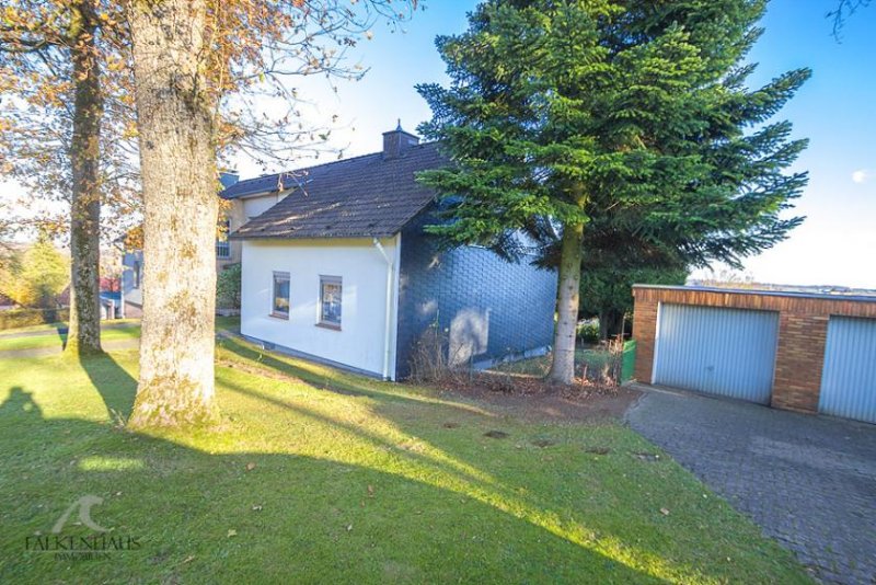 Wuppertal Familienfreundliche Doppelhaushälfte mit großem Grundstück und atemberaubendem Weitblick Haus kaufen