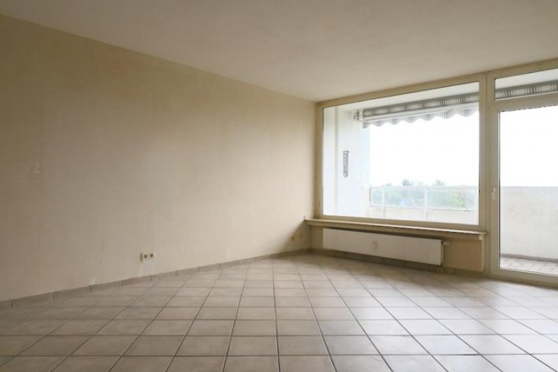 Wülfrath 3 ½ Zimmer Maisonettewohnung mit 2 Balkonen, Gäste WC, Aufzug und Tiefgaragenstellplatz Wohnung kaufen