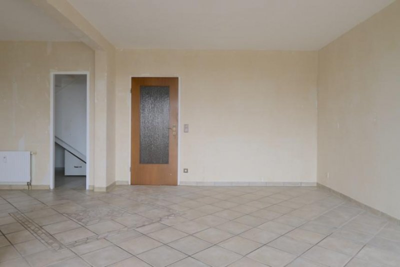 Wülfrath 3 ½ Zimmer Maisonettewohnung mit 2 Balkonen, Gäste WC, Aufzug und Tiefgaragenstellplatz Wohnung kaufen
