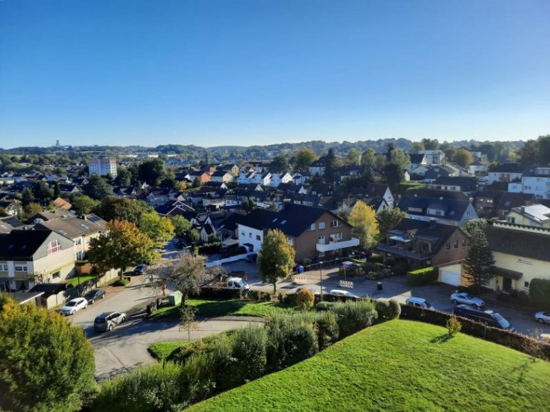 Wülfrath Große, gut geschnittene Wohnung in Wülfrath, toller Blick über die Stadt Wohnung kaufen