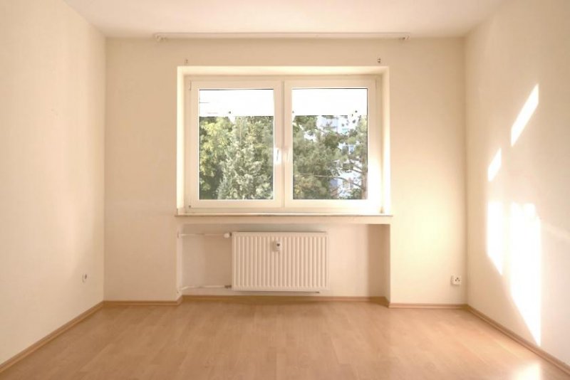 Wülfrath Helle 2 Zimmer Wohnung mit barrierefreiem Zugang und Balkon Wohnung kaufen