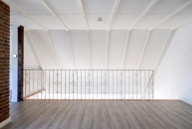 Wülfrath Maisonette-Wohntraum mit Dachterrasse und offener Galerie - mitten im Zentrum Wohnung kaufen