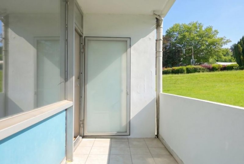 Wülfrath Modernisierte 2 Zimmer Wohnung mit zwei Balkonen im Erdgeschoss Wohnung kaufen