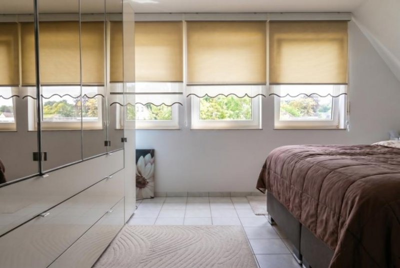 Wülfrath Wohntraum im Zentrum: Großzügige 3-5 Zimmer mit Balkon und Garage Wohnung kaufen
