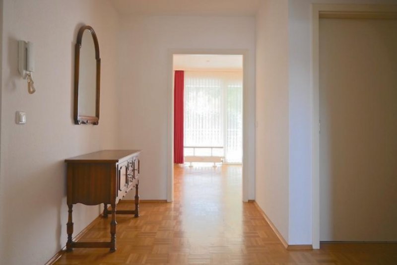 Velbert Barrierefreie 2 Zimmer: großer Balkon, Einbauküche, Tiefgarage - vermietet Wohnung kaufen