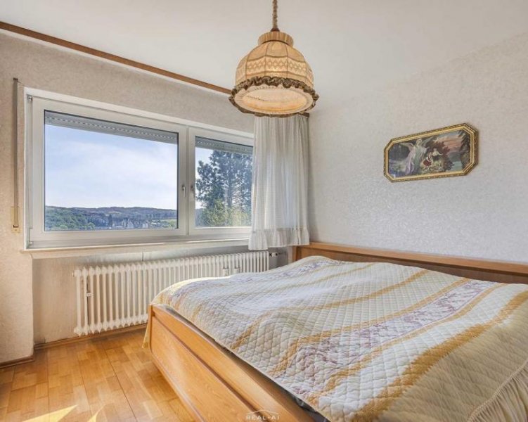 Velbert Freistehendes Einfamilienhaus mit traumhafter Weitsicht ins Tal in Velbert-Neviges Haus kaufen