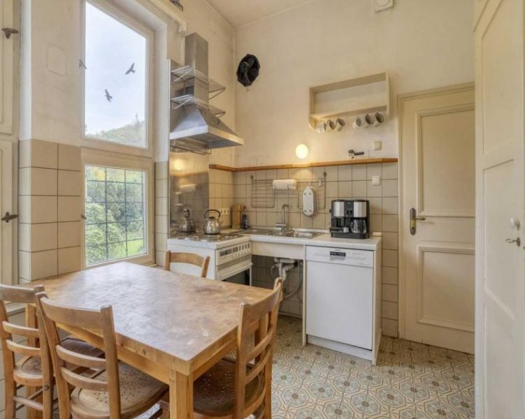 Heiligenhaus Ehemalige Direktorenvilla mit erheblichem Entwicklungspotenzial in Heiligenhaus Haus kaufen