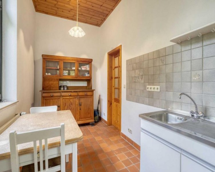 Heiligenhaus Ehemalige Direktorenvilla mit erheblichem Entwicklungspotenzial in Heiligenhaus Haus kaufen