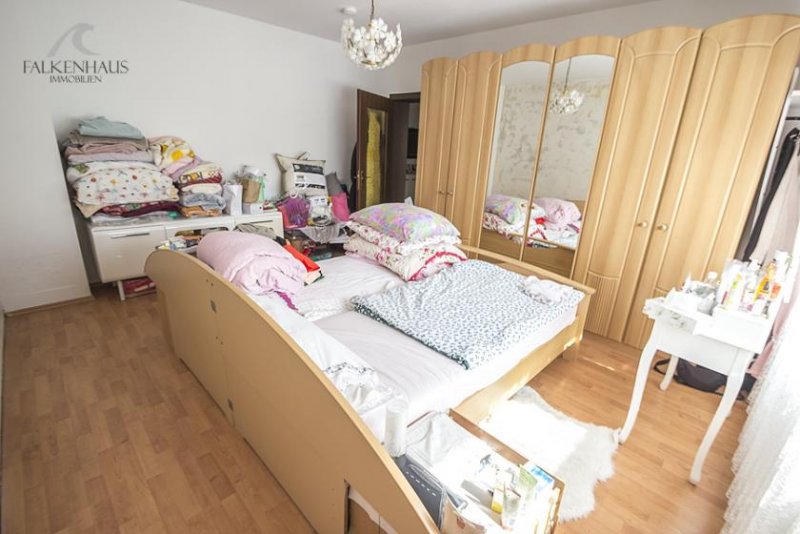 Solingen Perfekt geschnittene Wohnung mit 2 Balkonen in Top-Lage Wohnung kaufen