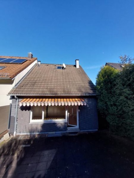 Remscheid Modernisiertes Einfamilienhaus in ruhiger Lage und grüner Umgebung Haus kaufen