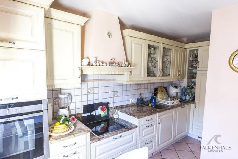 Remscheid Ideal für Familien - Doppelhaushälfte mit weitläufigem Garten und großflächiger Sonnenterrasse Haus kaufen