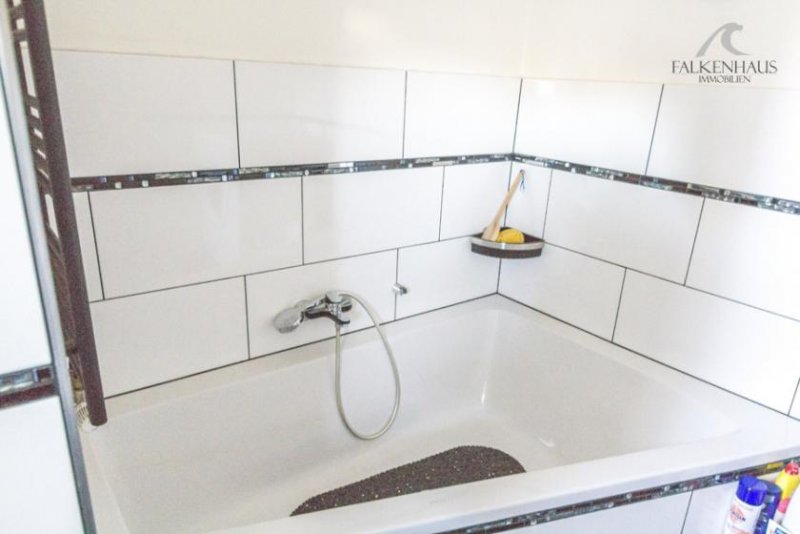 Remscheid Wovon Großfamilien träumen 
Einfamilienhaus mit Garten, 2 Terrassen und mitten im Zentrum Haus kaufen