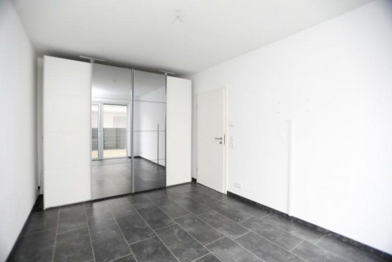 Dortmund DORTMUND: Barrierefreie 2-Zimmer-Wohnung mit Terrasse sucht neuen Besitzer! Wohnung kaufen