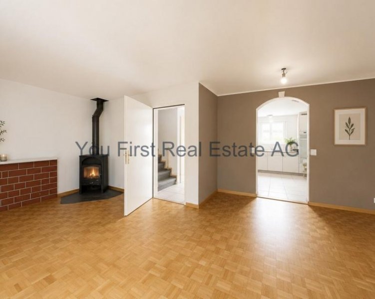 Waldenburg Charmantes 5.5-Zimmer Eckreiheneinfamilienhaus mit Potenzial und traumhafter Aussicht Haus kaufen