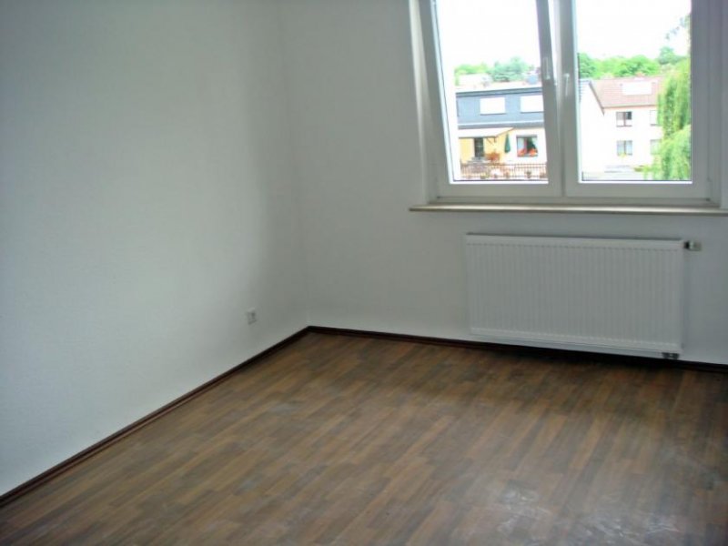 Bochum Gepflegtes und renoviertes Mehrfamilienhaus in Bochum-Wattenscheid Gewerbe kaufen